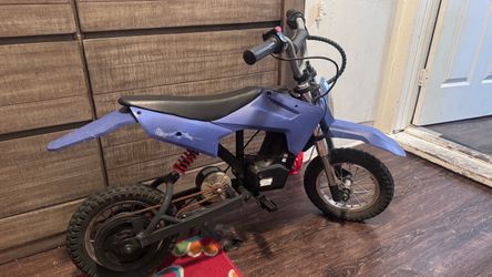 Kids Electric Mini Dirt Bike made by Razor