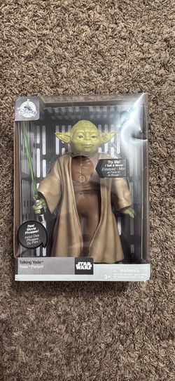 Star Wars Interactive Talking Yoda 10" Figure Disney Store Exclusive 2014 SEALED