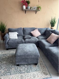 L Sectional Sofa & Ottoman