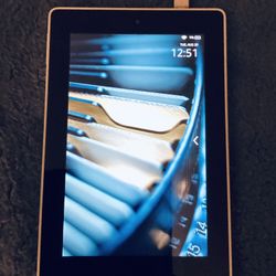 Amazon Fire Tablet White I STILL HAVE THIS 