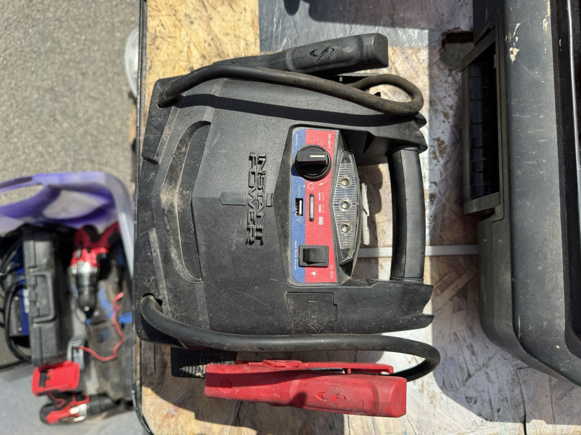 Instant Power Battery Charger