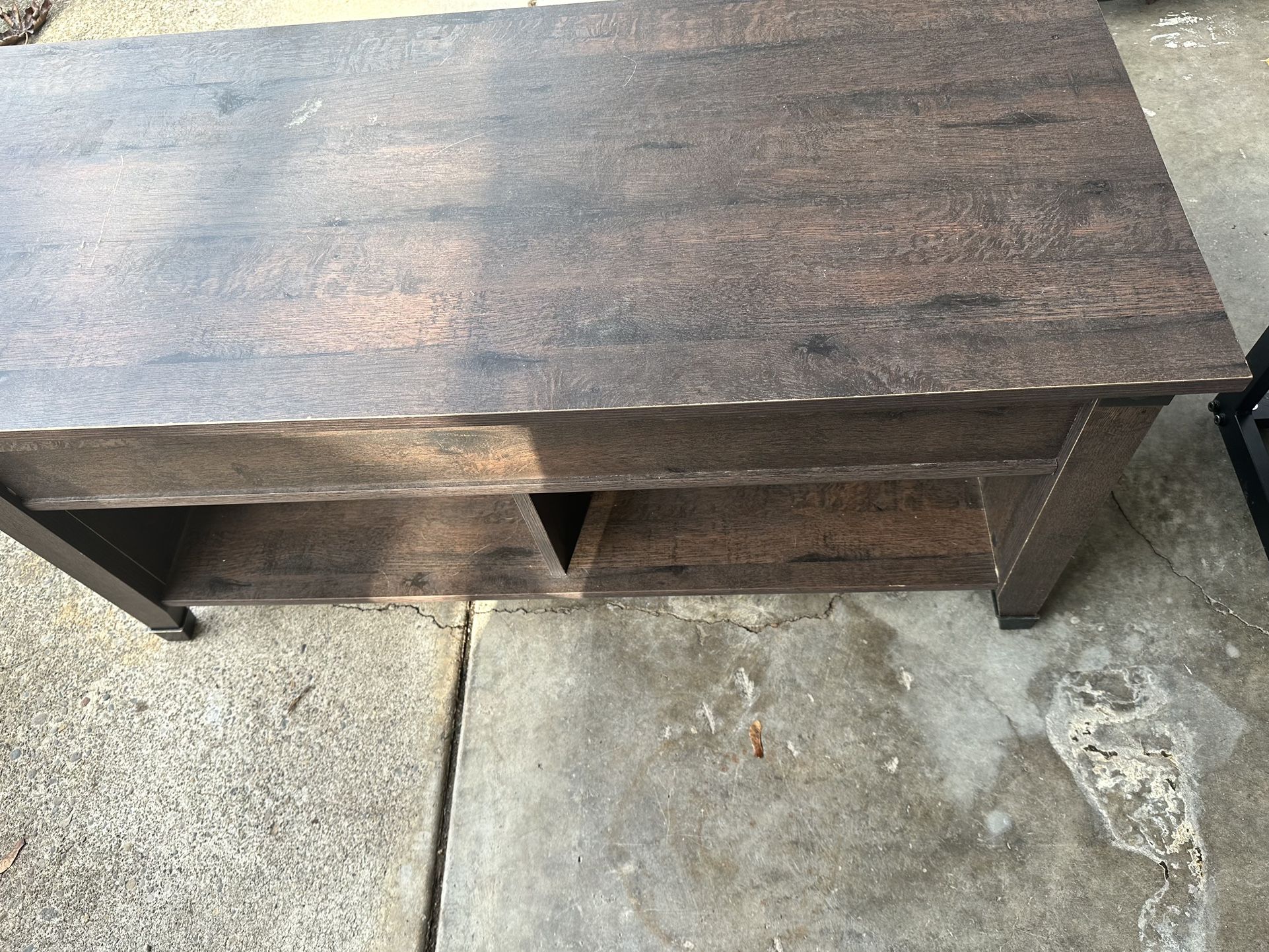 Lift Top Desk