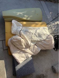Free cushions with cover, thick floor mats included