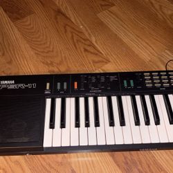 Vintage YAMAHA PSR-11