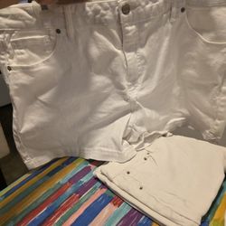 $5 Denim Shorts Size 20  Compton