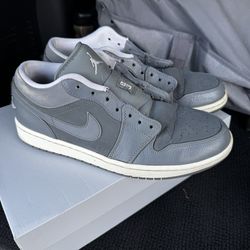 Air Jordan 1 Low 'Cool Grey'