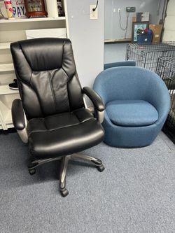 Free Chairs