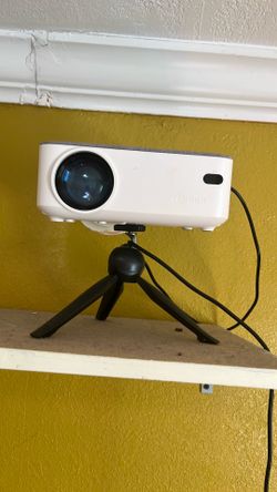 Projector w/ projector screen