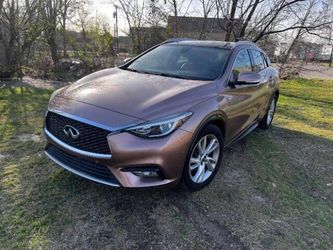 2017 INFINITI QX30