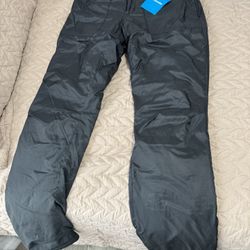 Columbia Woman’s Snow Pants