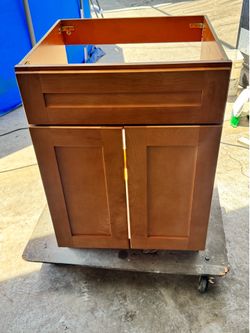 Bathroom cabinet