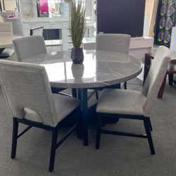 Oregon Faux Marble Top 🤌🏾