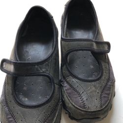 Sketchers Mary Jane Women’s Casual Flats 8