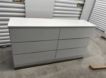⚪️ DRESSER // CÓMODA ⚪️