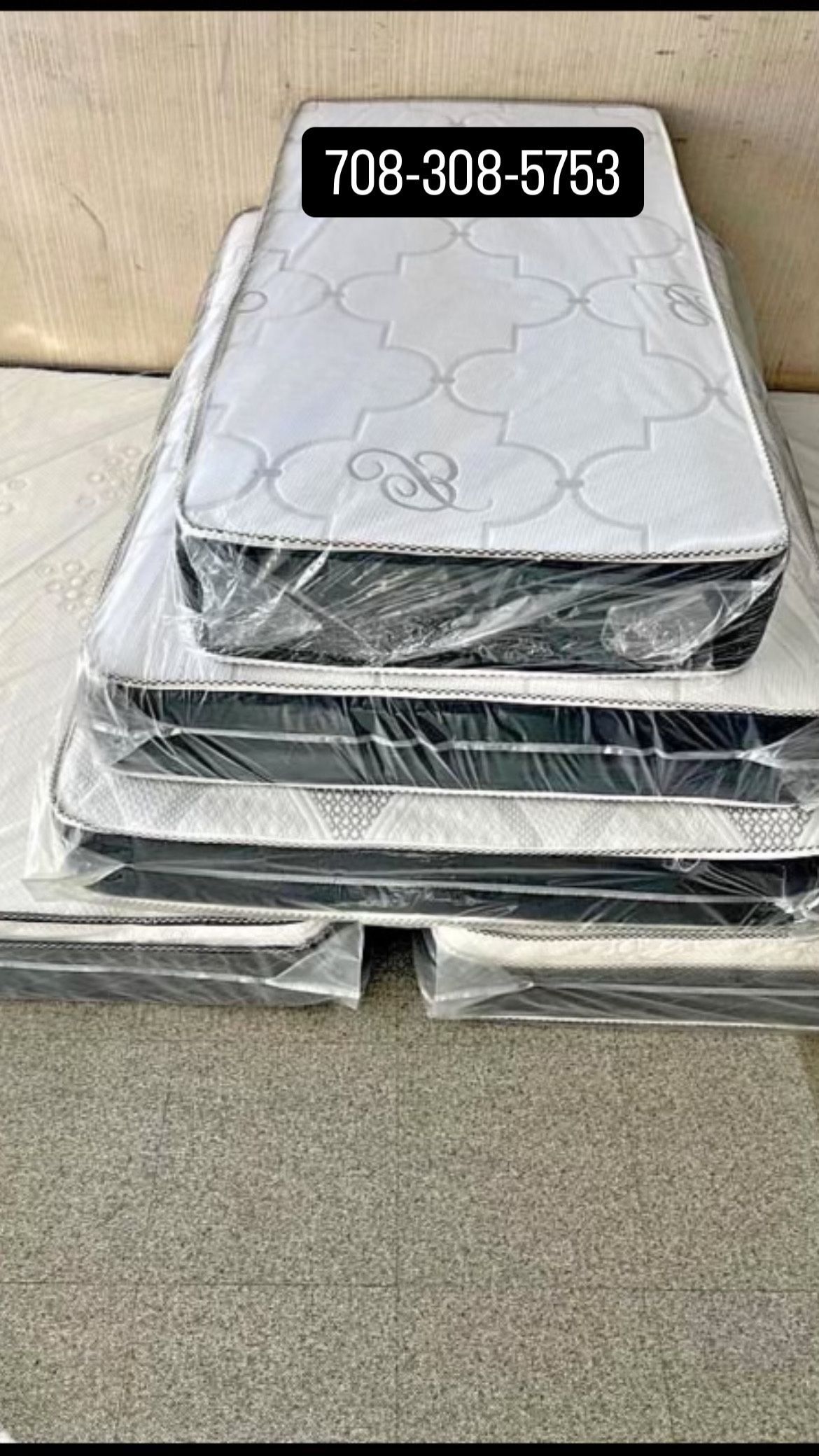 🚨Huge Mattress Sale!🚨