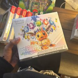 Scarlet And Violet Prismatic Evolution Elite Trainer Box 9 Pack Pokemon Cards