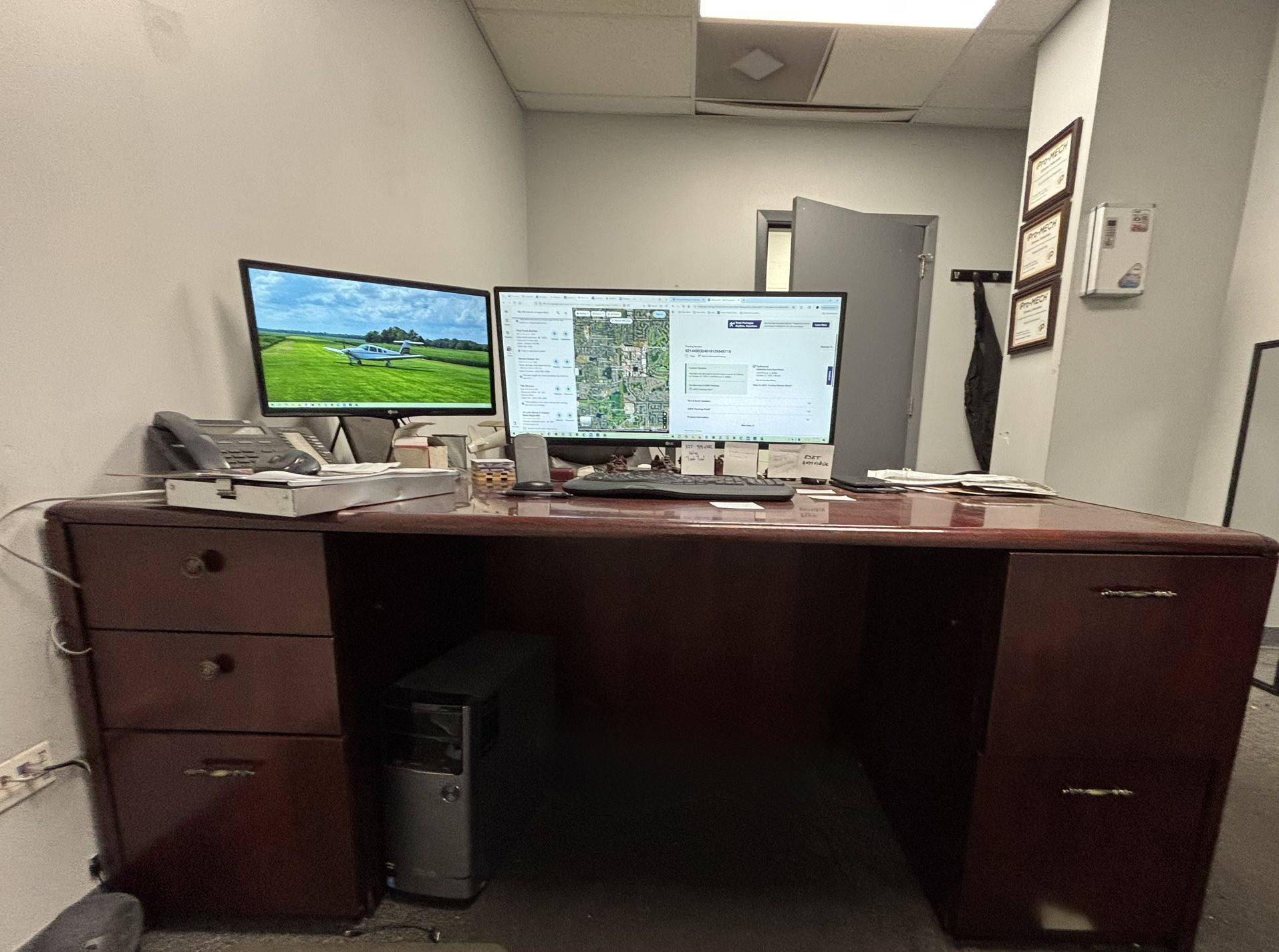 Office Desk, Cherry Wood, Free