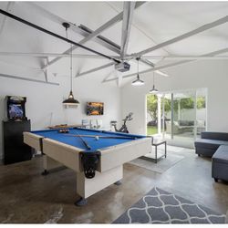 Pool Table. Good Condition. 