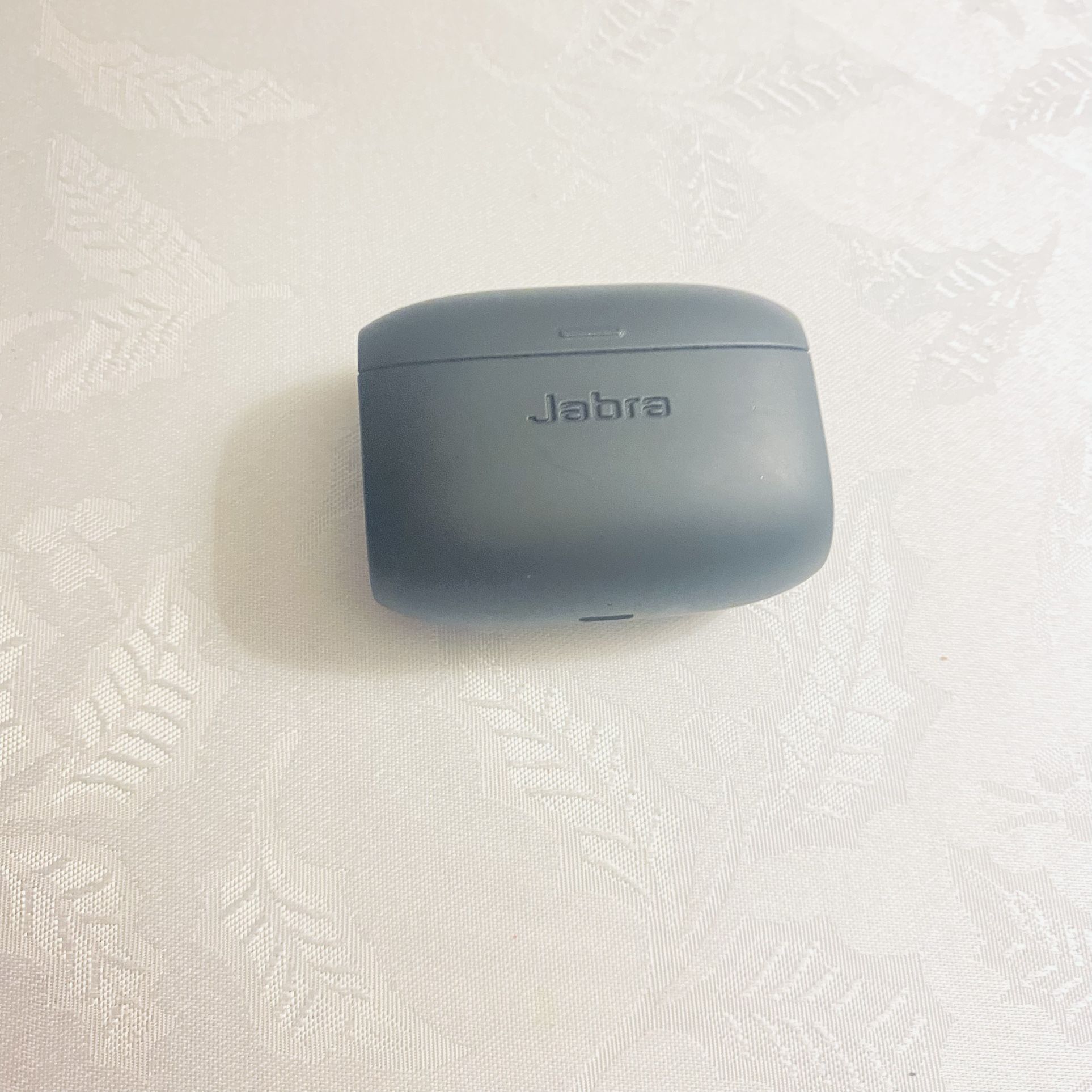 JEBRA BLUETOOTH HEADPHONES