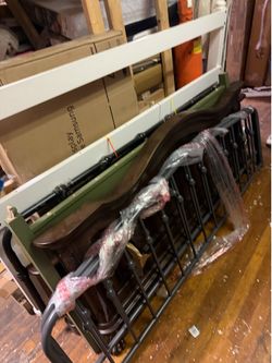 Bed pieces/ all of that for $40