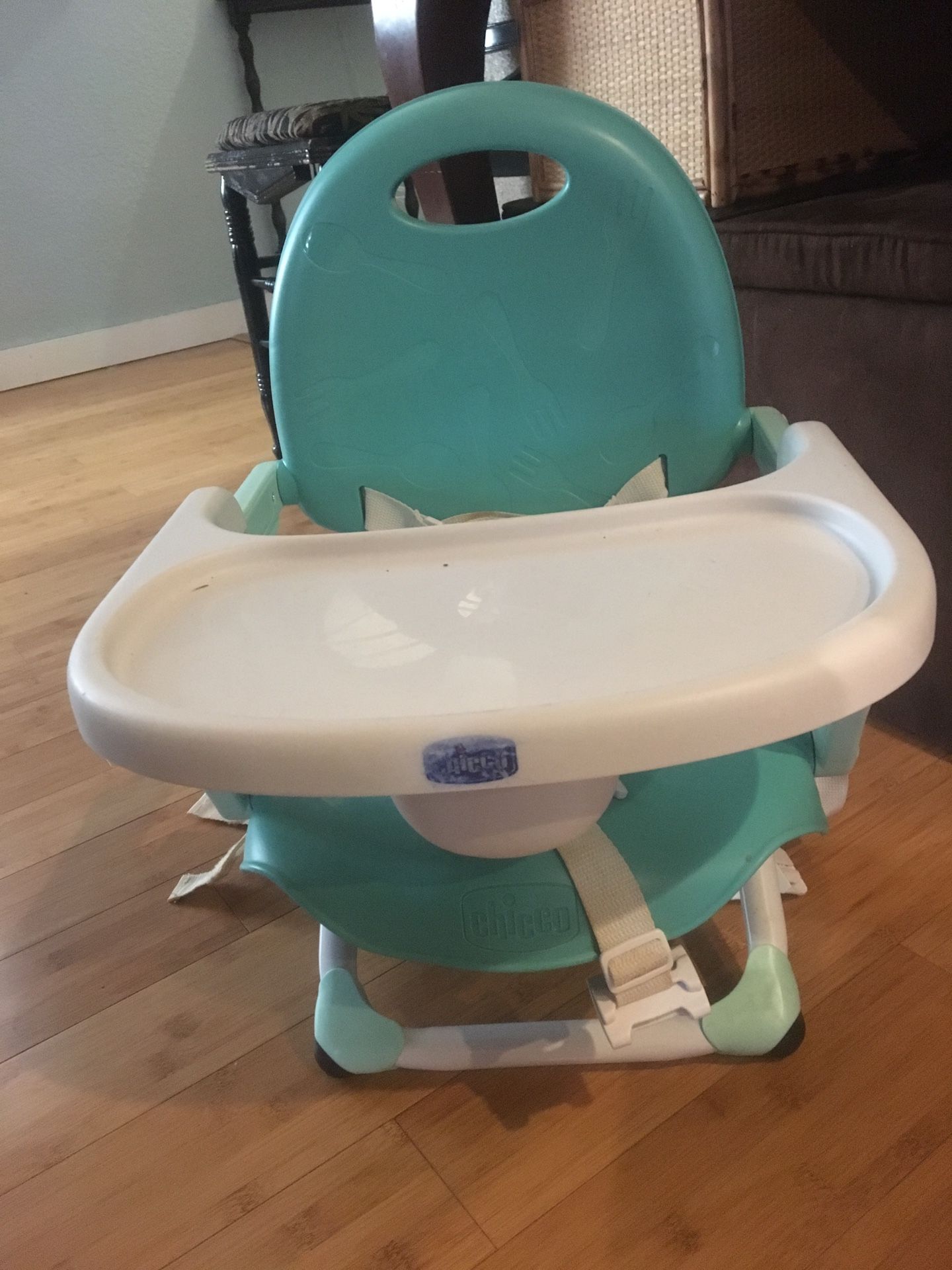 Baby and toddler Table top high chair or booster seat
