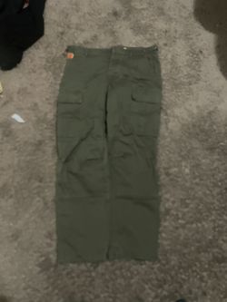 Dark Green Empyers Size 28 Cargo Jeans  