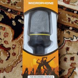 Microphone