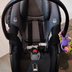 Infant smart car seat