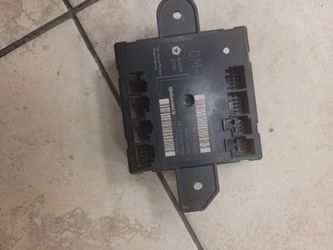 11-13 Dodge Ram 1500 Left Door Control Module