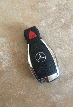 Mercedes key