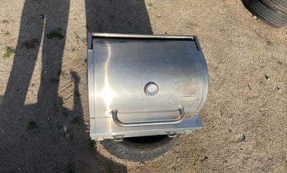 Used Island Barbecue