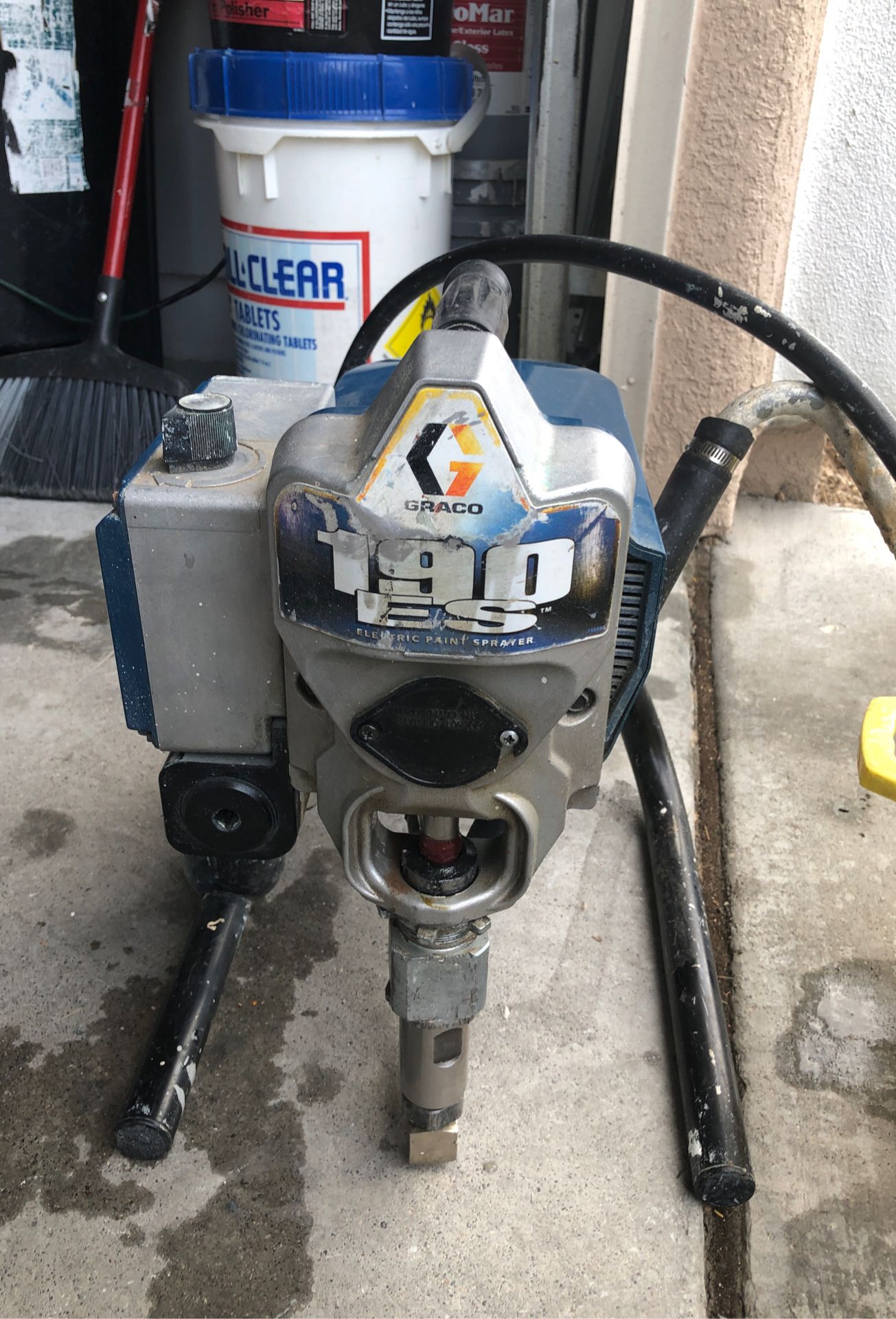 Paint sprayer/ máquina de pintar graco 190 ES for Sale in Las Vegas, NV OfferUp