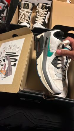 nike air maxs