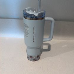 STARBUCKS STANLEY COLLAB