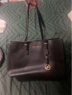 MK black purse