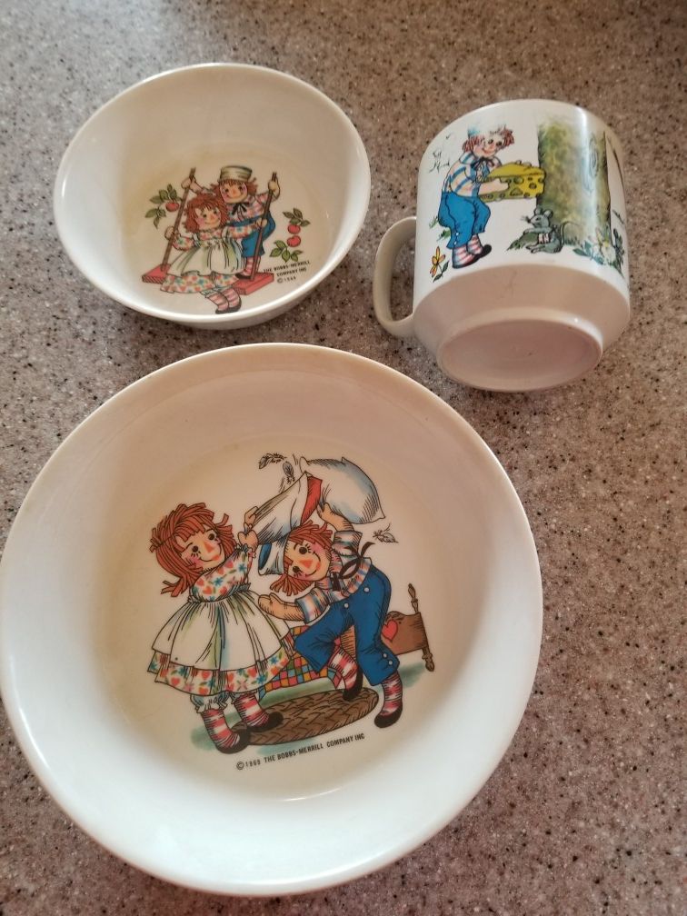 Raggedy Ann & Andy Dishes