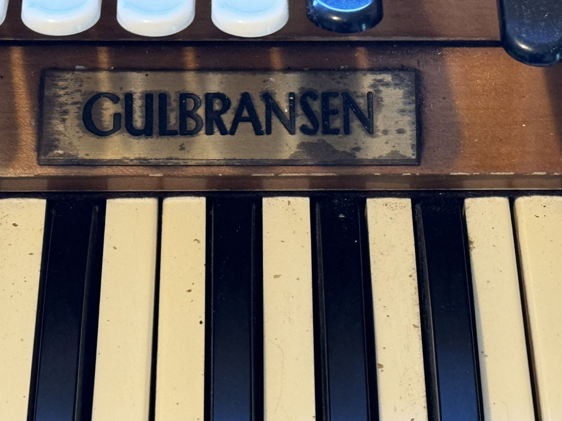 Gulbransen Antique Organ