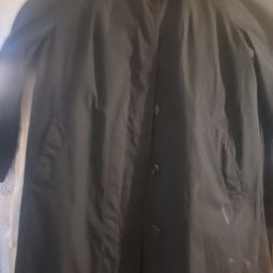 VINTAGE TRENCH COAT