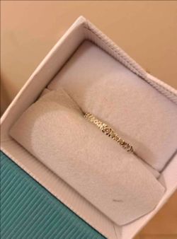 Wedding band 14k white gold