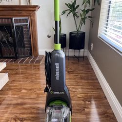 Bissell Turboclean Cleaner Machine & PowerBrush Pet Upright Carpet 
