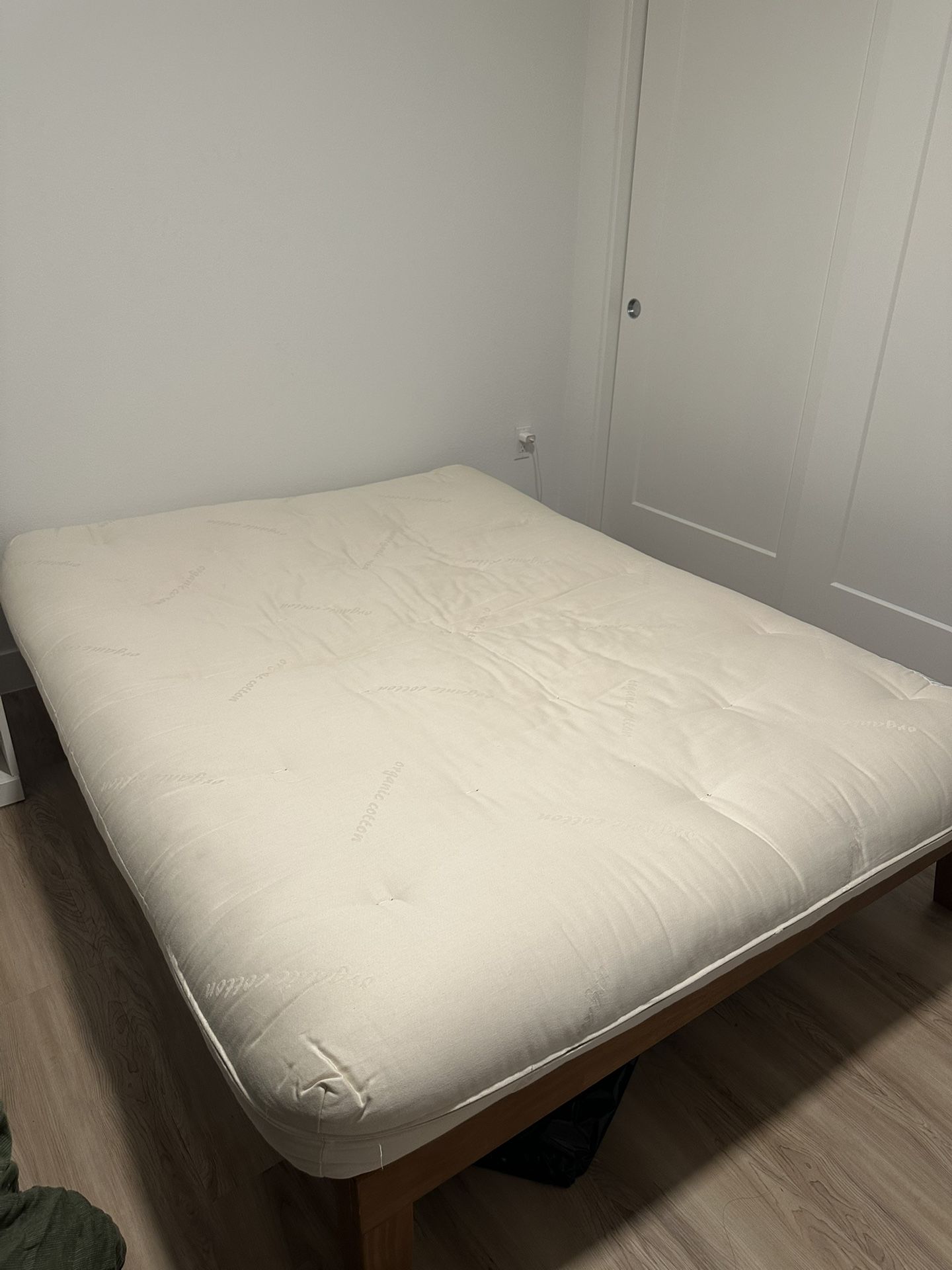 100% Organic Cotton Futon Mattress