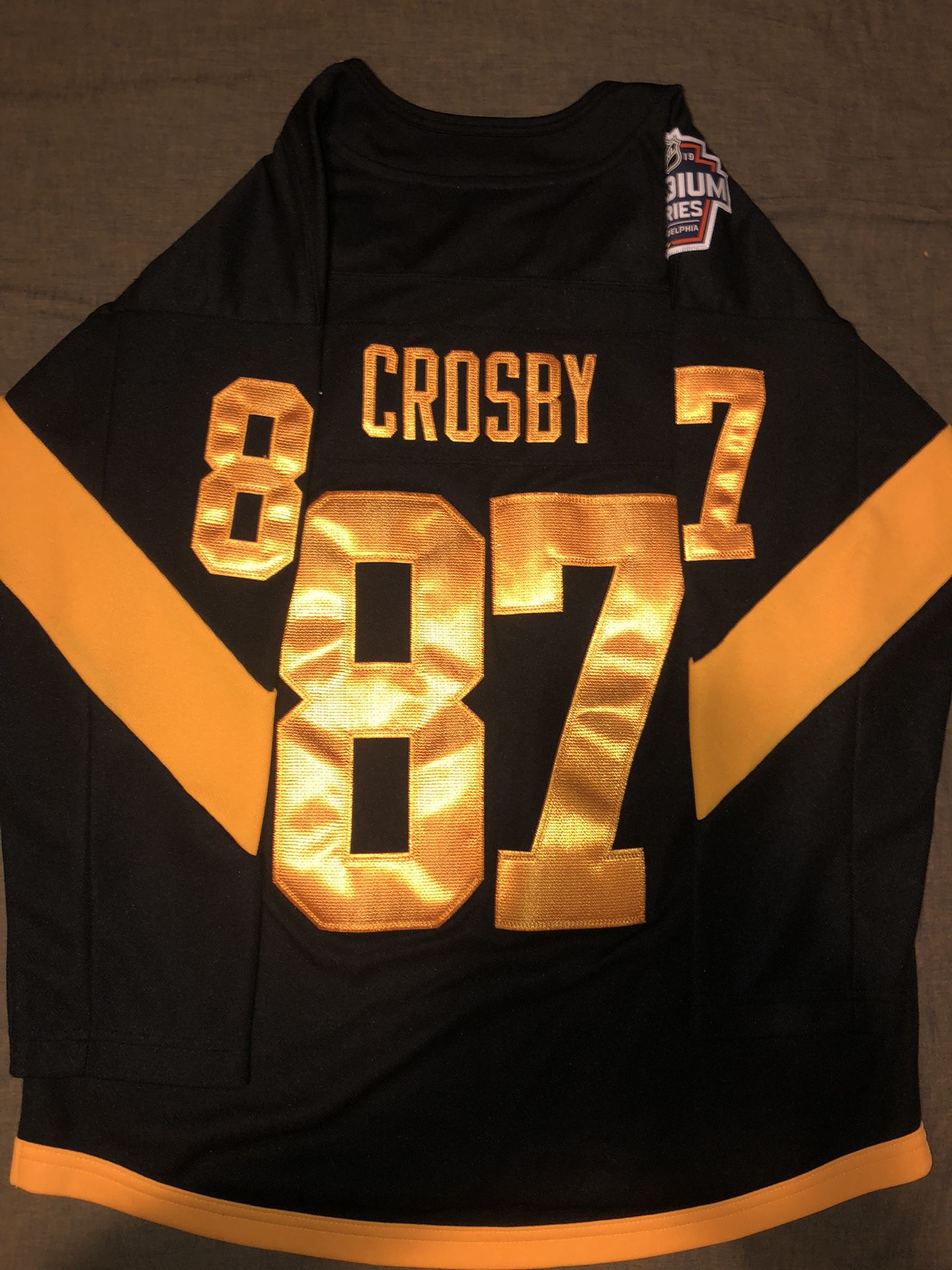 Sidney Crosby Pittsburgh Penguins 2019 NHL Stadium Series Jersey Black for  Sale in New York, NY - OfferUp
