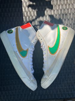 Nike Blazer Mid 77 'Raygun'