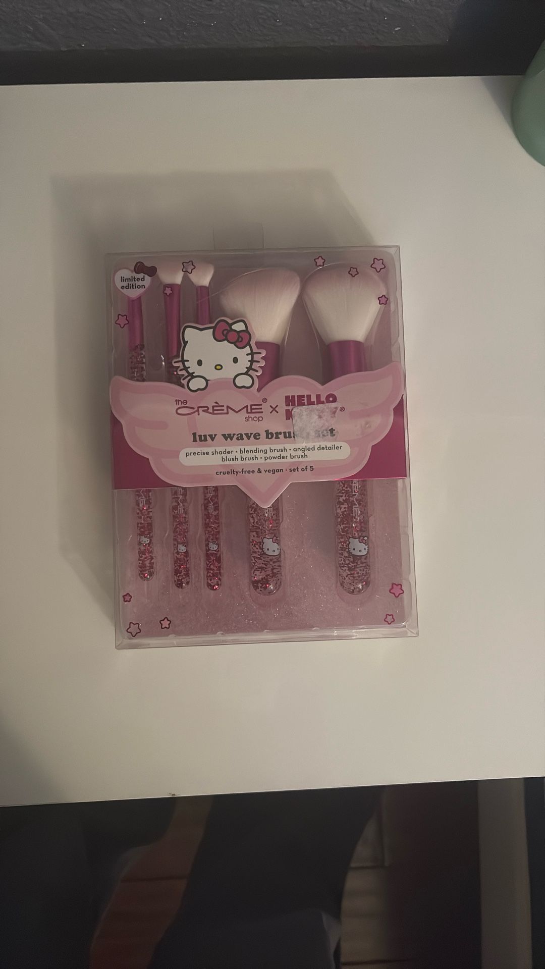 Hello Kitty Makeup Brush Set
