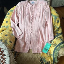 R & M Vintage Richard’s Pink Suit Sz 10