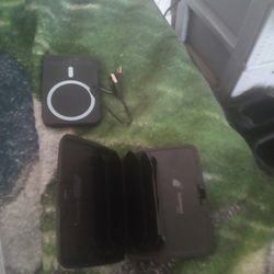 Magnetic Phone Charger And Android Phone Charging Wallet 