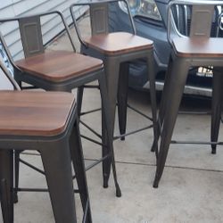 Bar Stools 