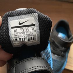 Nike Kids Shoes 8c