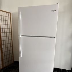 WHIRLPOOL REFRIGERATOR