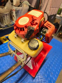 Reconditioned Mantis Tiller With  Extra  Accessory